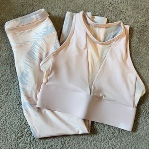 Small pink Fabletics set